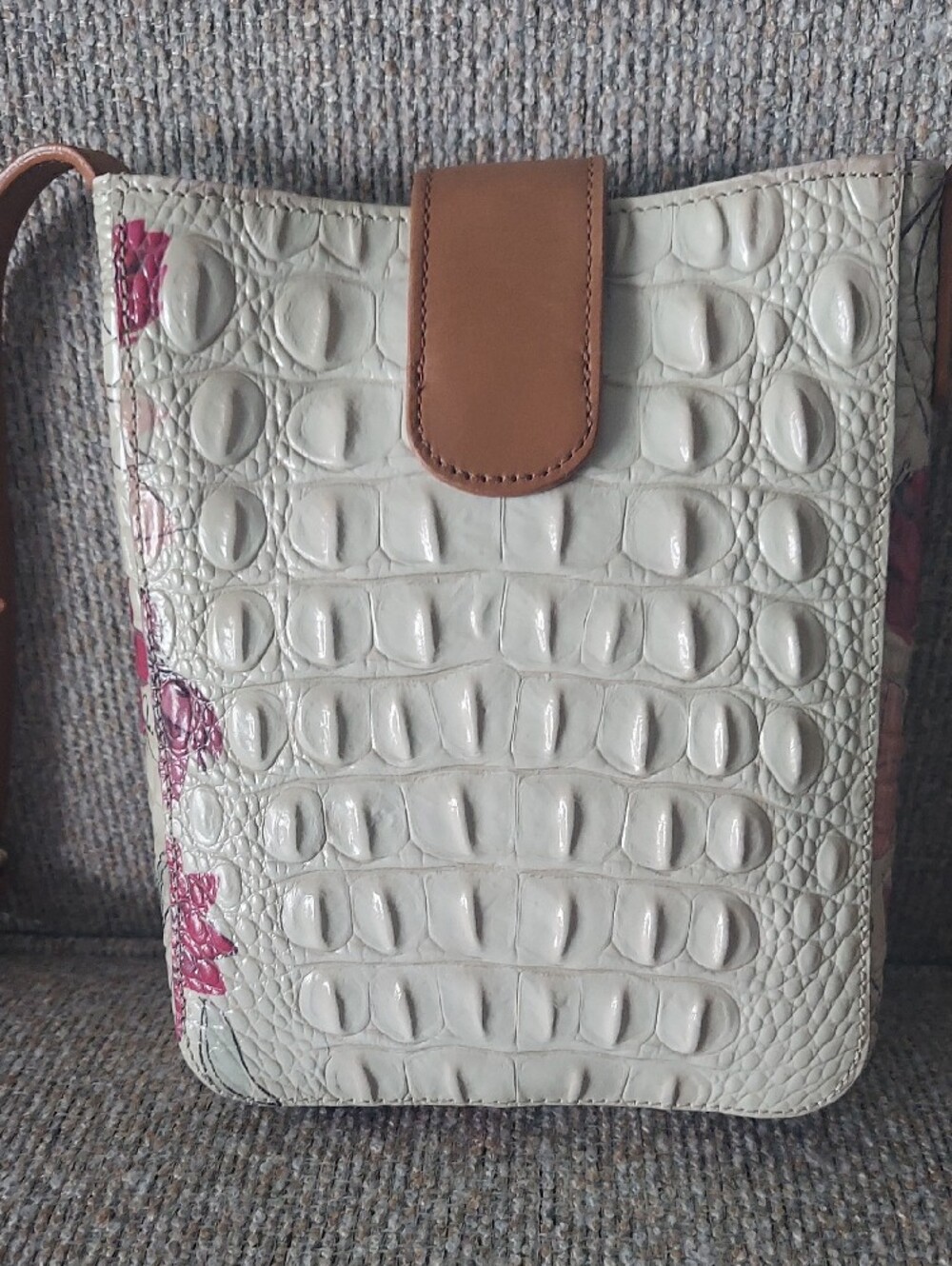 Brahmin Cream Croc-Embossed Crossbody with Pink Floral Trim and Tan Strap - Picture 3 of 8